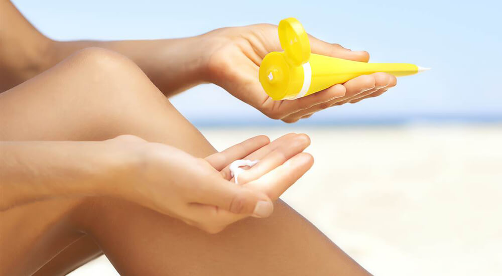 Wearing sunscreen prevent sun damage